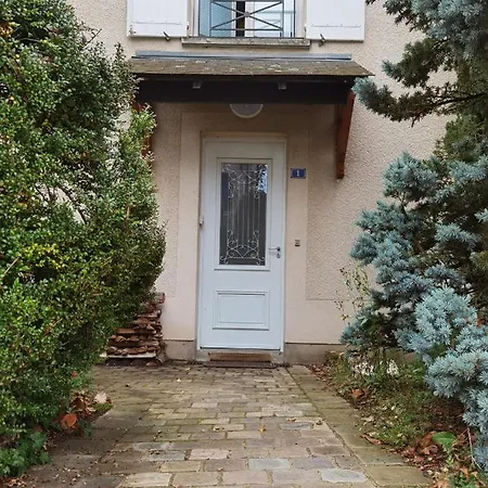 2 Avec Jardin Et Jacuzzi Dans Maison Familiale Noisy-le-Roi